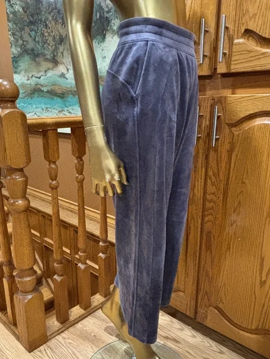 lululemon athletica Wide Leg Plush Pants in Charcoal Gray - Picture 12 of 12